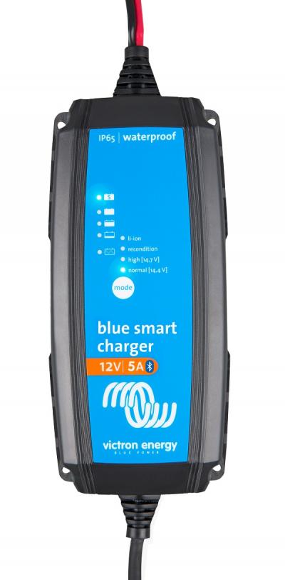 Blue Smart IP65 Chargeur 12/5 + DC connecteurs